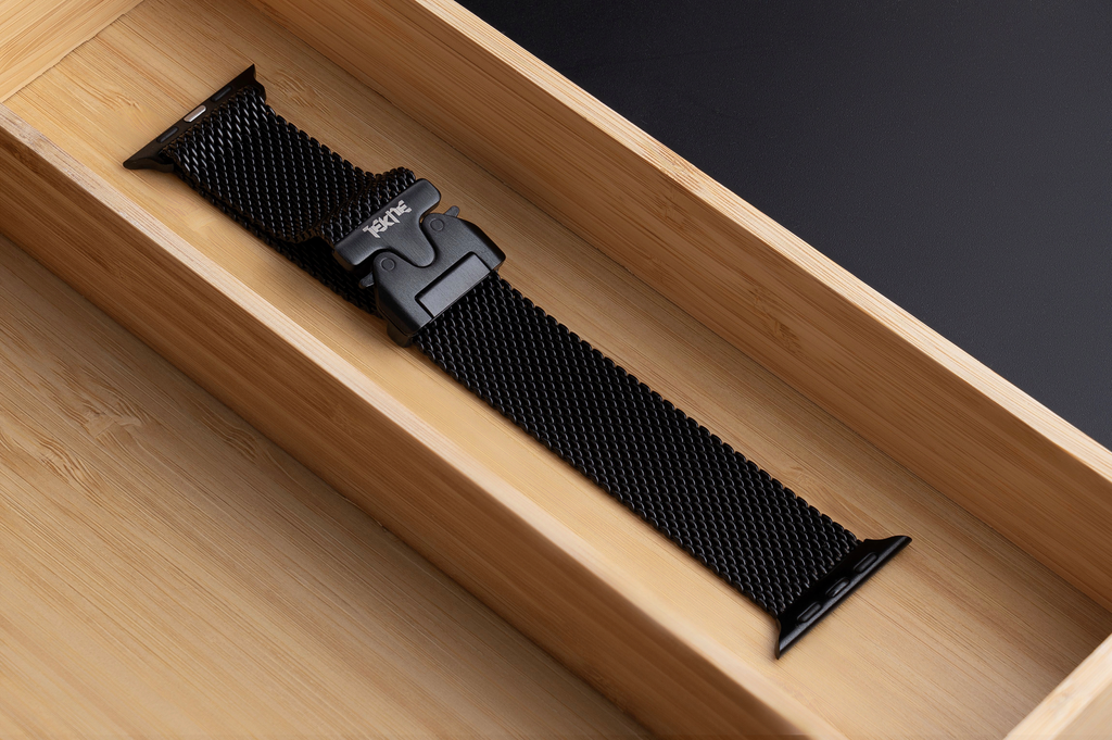 Tekne Milanese Adventure Band | Slim, Breathable, Secure Magnetic StrapÂ 