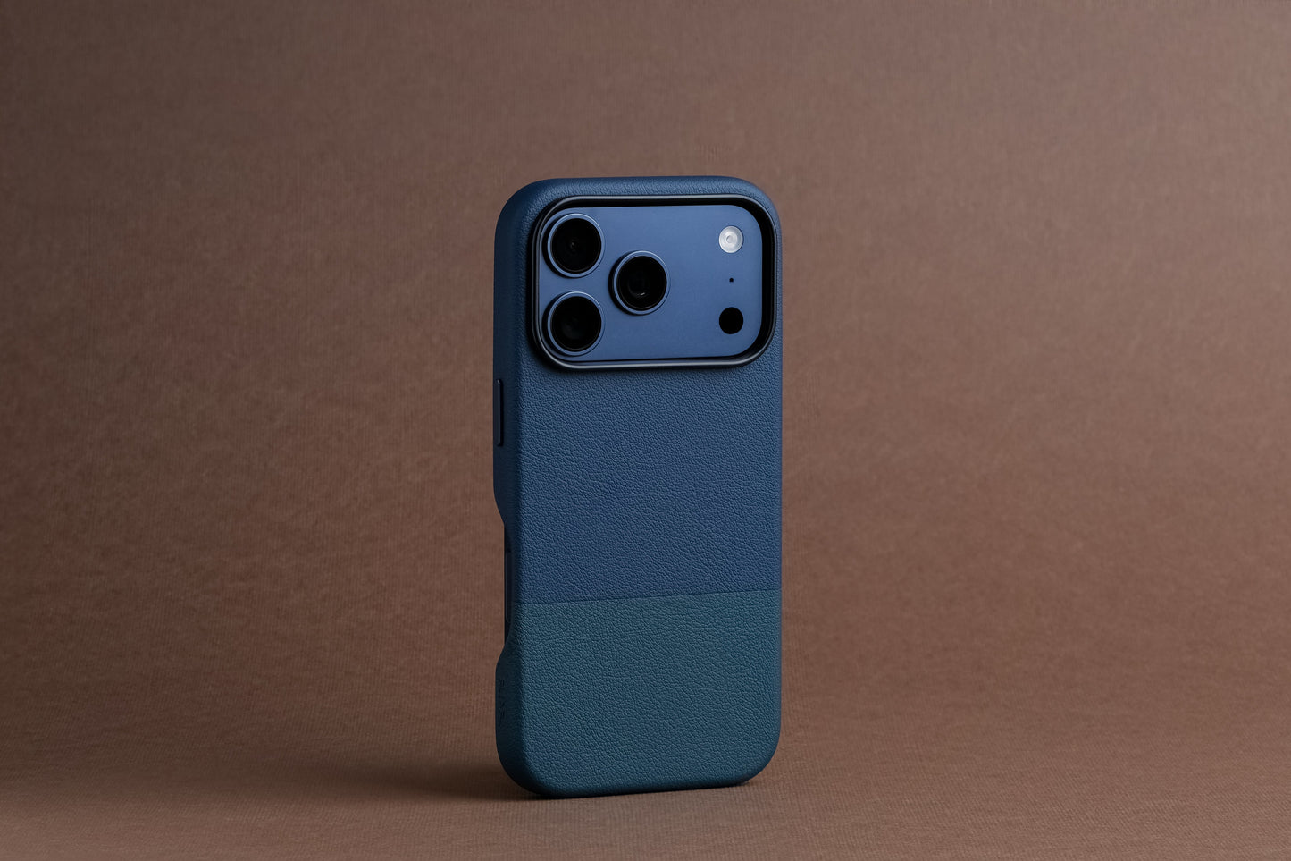 Tekne DualTone Vegan Leather Case for iPhone 17  Pro