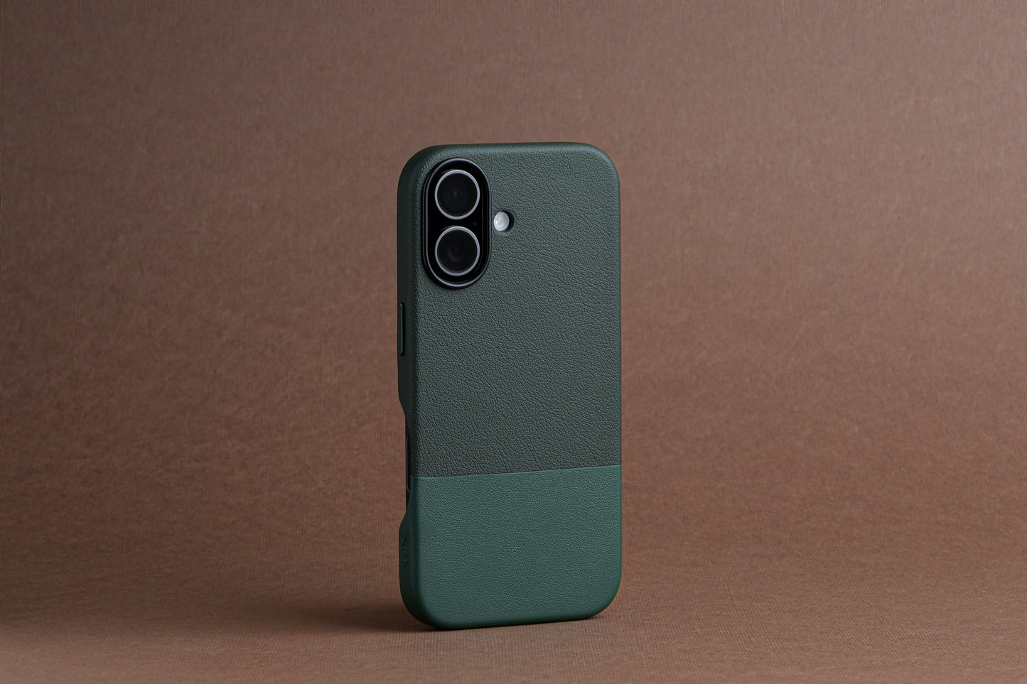 TEKNE DualTone Vegan Leather Case for iPhone 17