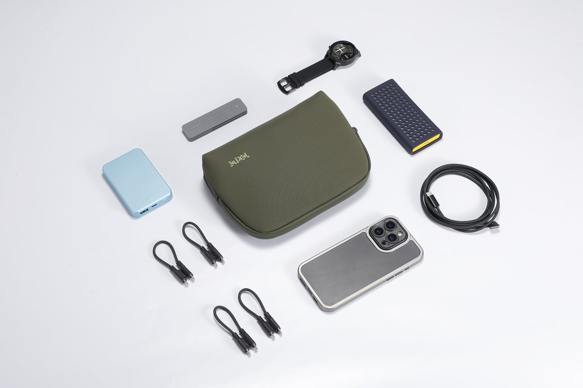 TEKNE Mini Tech Organiser