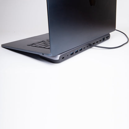 TEKNE Advanced 12-in-1 Hub