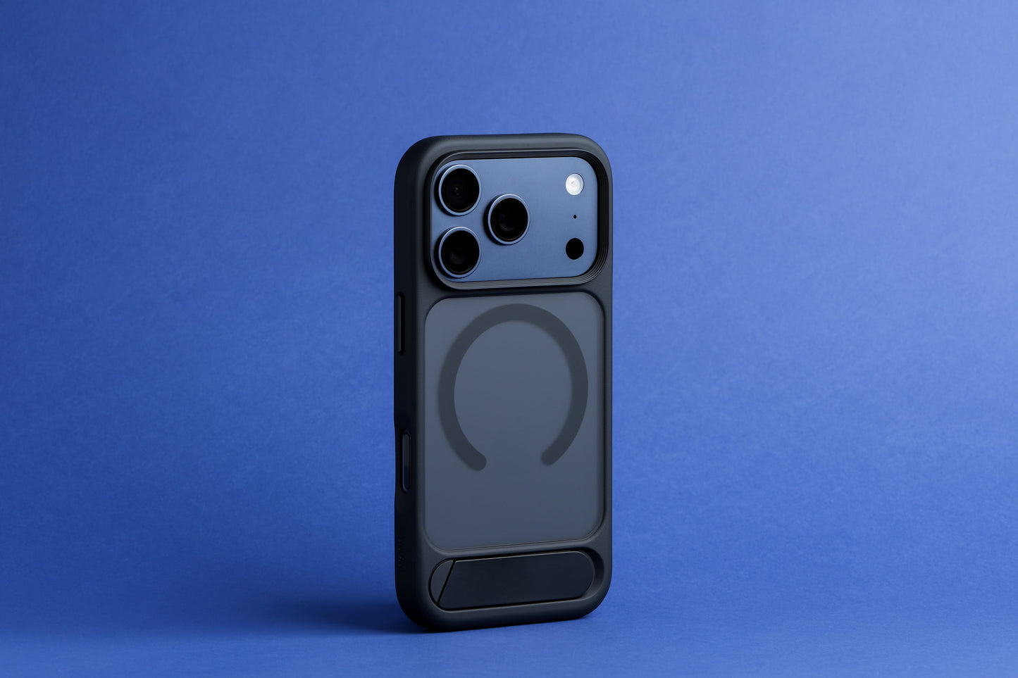 Tekne Hybrid Frost Matte with stand Case for iPhone 17 Pro